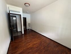 Stratford Court (D16), Condominium #450011061
